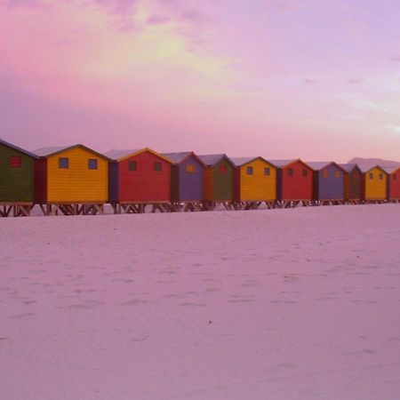 Royal@Sea2 Hotel Muizenberg Exterior foto