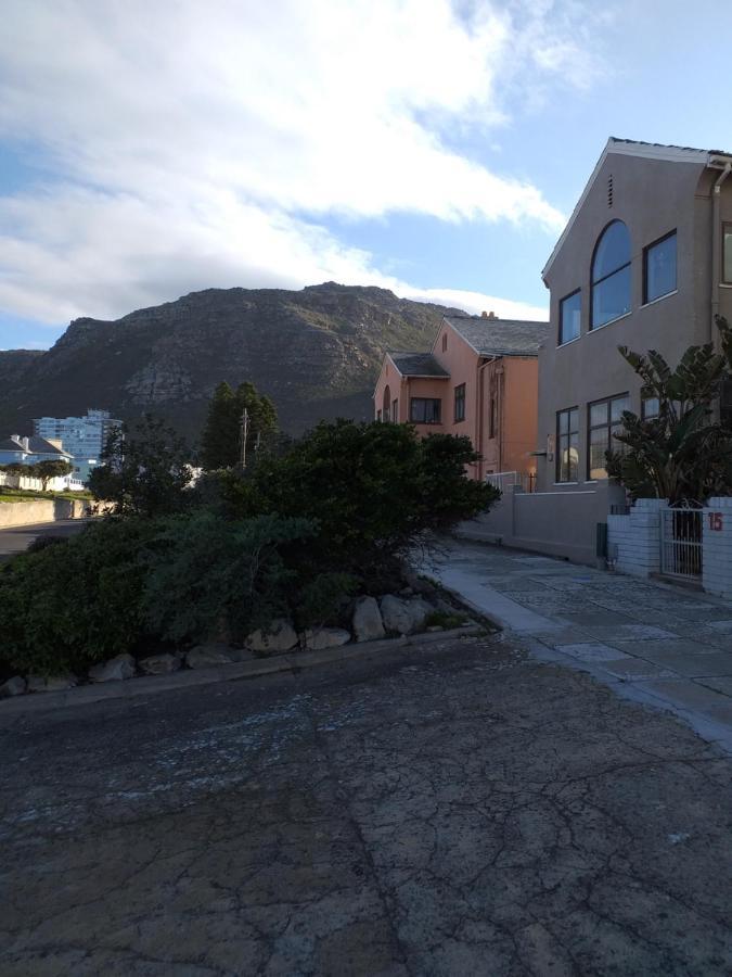 Royal@Sea2 Hotel Muizenberg Exterior foto
